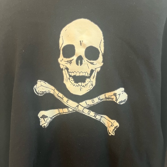 *RARE* 2016 Vlone Skull and Bones Hoodie - Picture 3 of 4